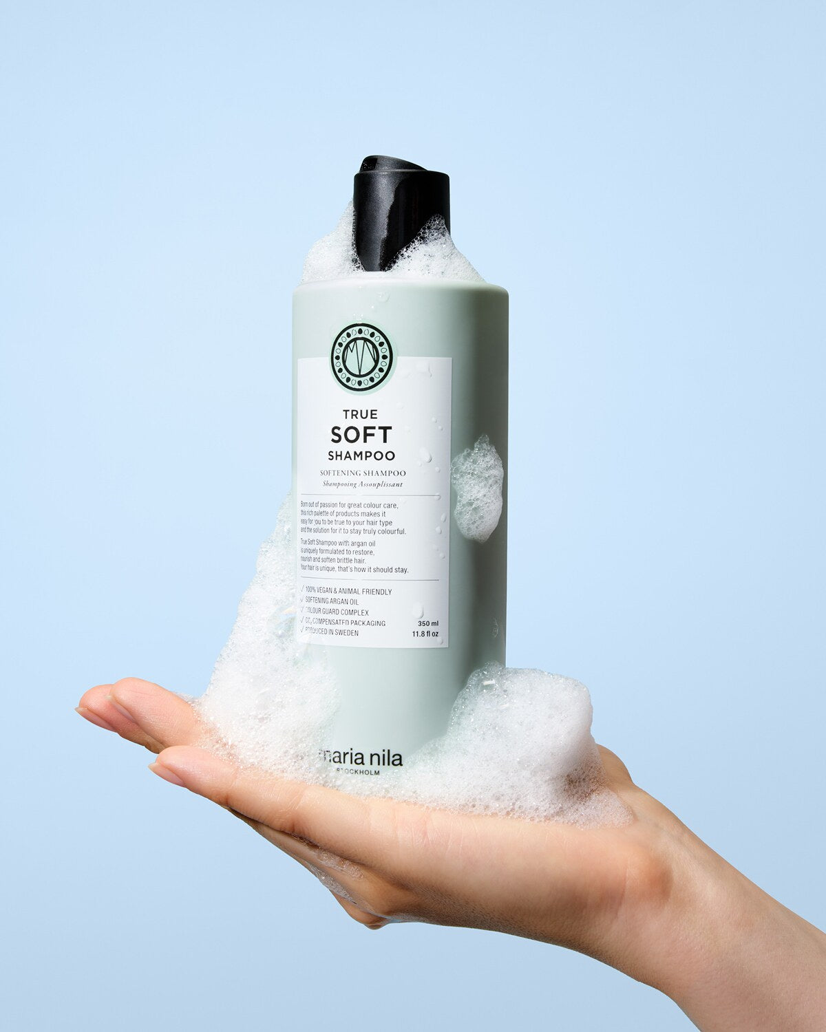 True Soft Shampoo med lödder