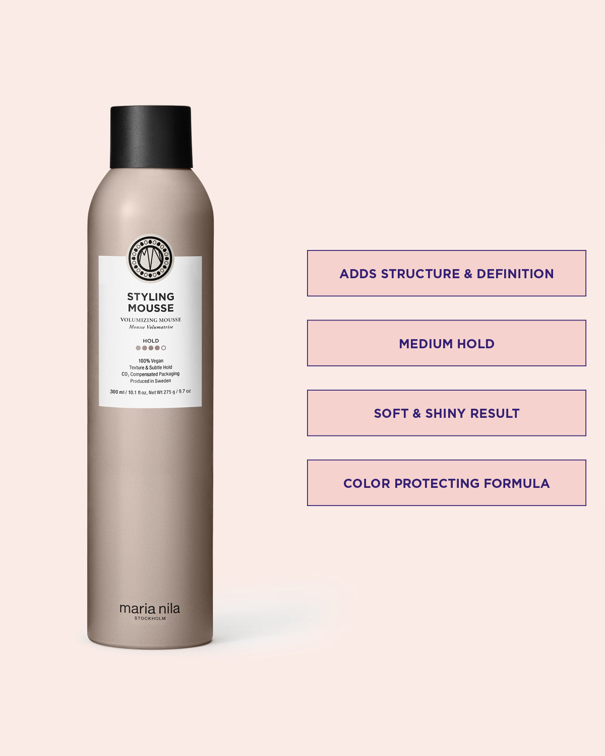 Modellens hår efter användning av Styling Mousse