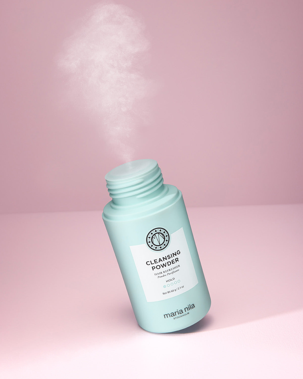 Cleansing Powder utan lock med lätt formula som kommer ur flaskan